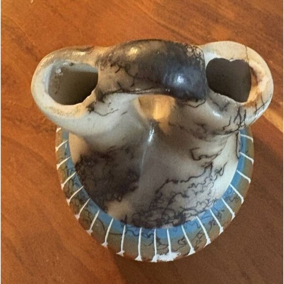 Hand Etched Horse Hair Navajo Wedding Vase 5 1/2" High Signed Sam - Picture 3 of 5